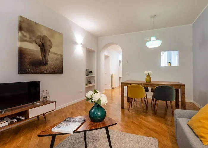 Luxury Design Apt In Brera District - B Home