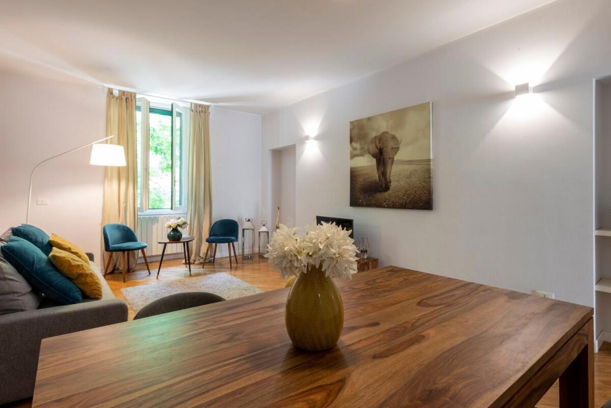 Apartment Luxury Design In Brera District - B